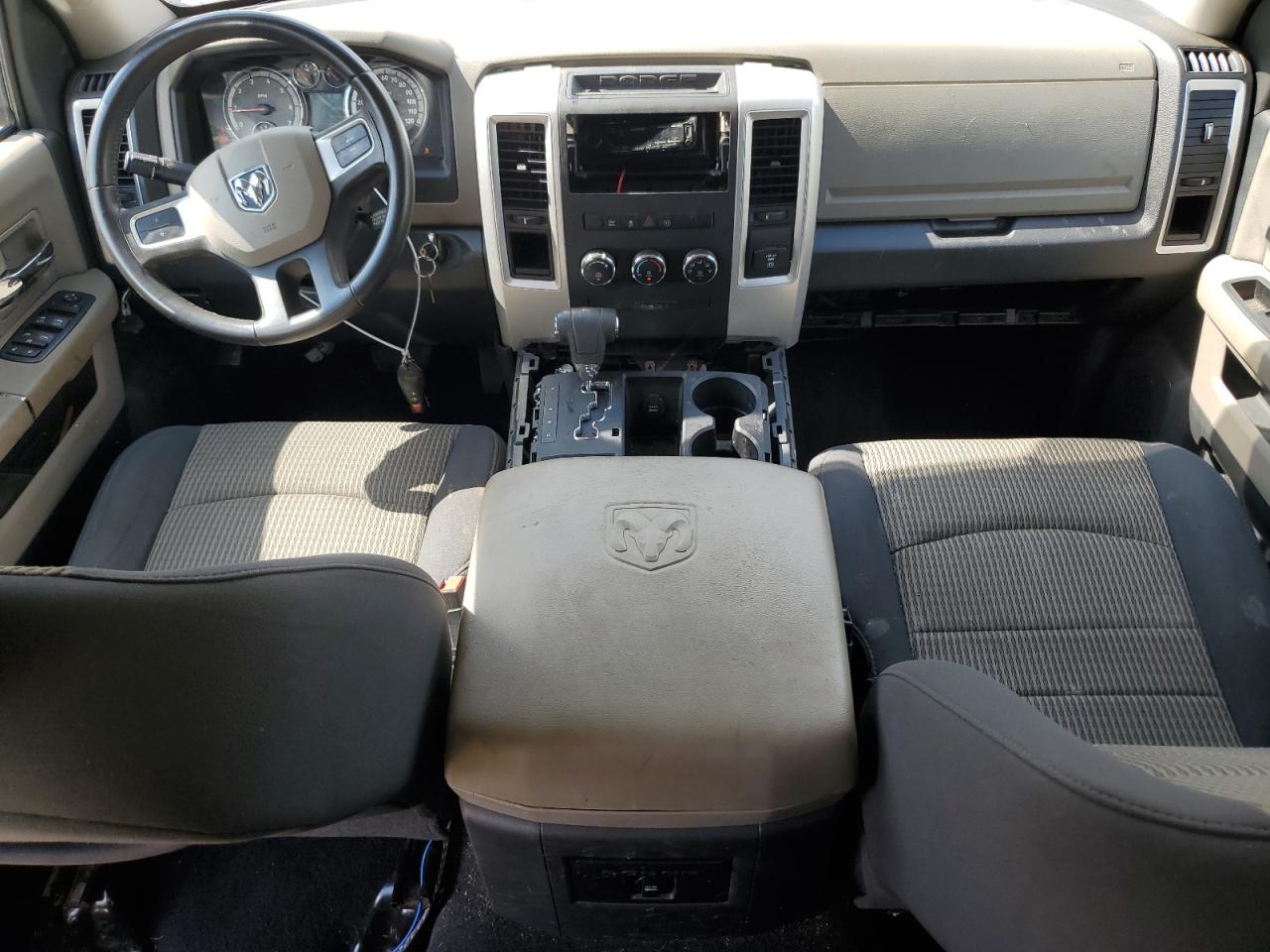 2011 Dodge Ram 1500 VIN: 1D7RB1GT5BS696990 Lot: 64068985