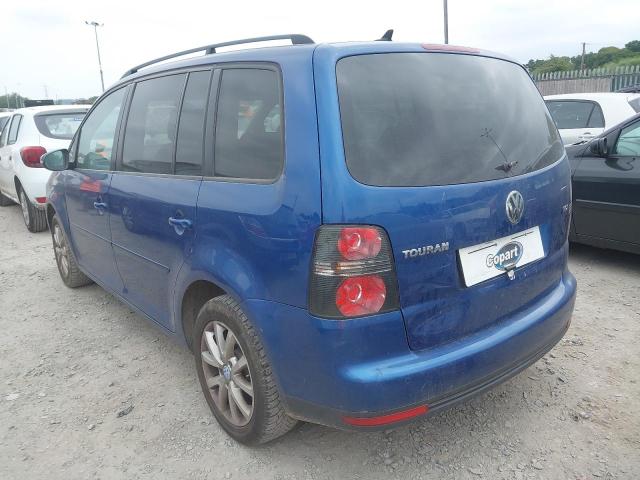 2010 VOLKSWAGEN TOURAN MAT