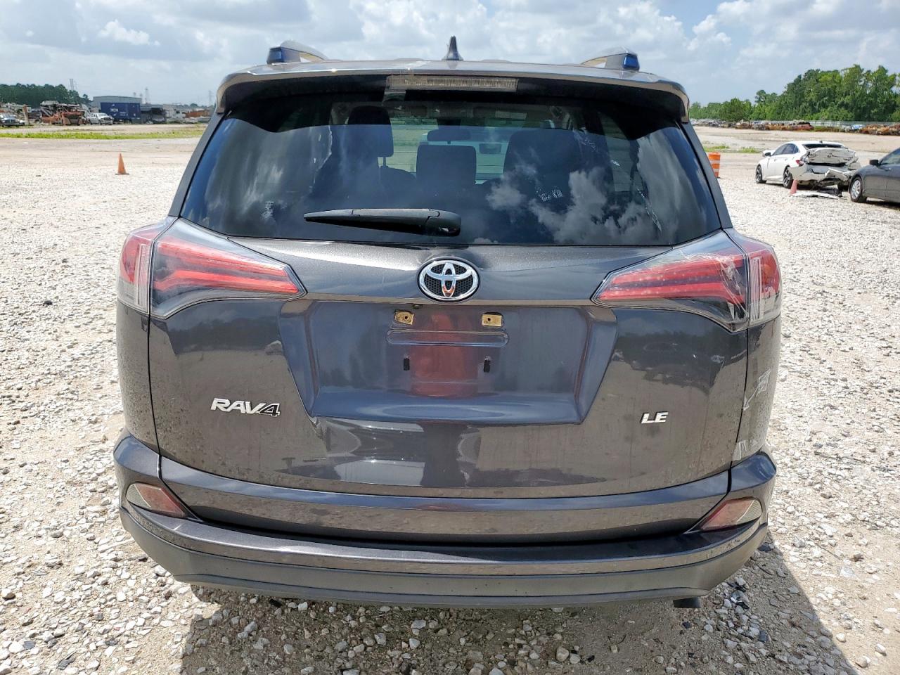 2017 Toyota Rav4 Le VIN: JTMZFREV2HJ716015 Lot: 64481025