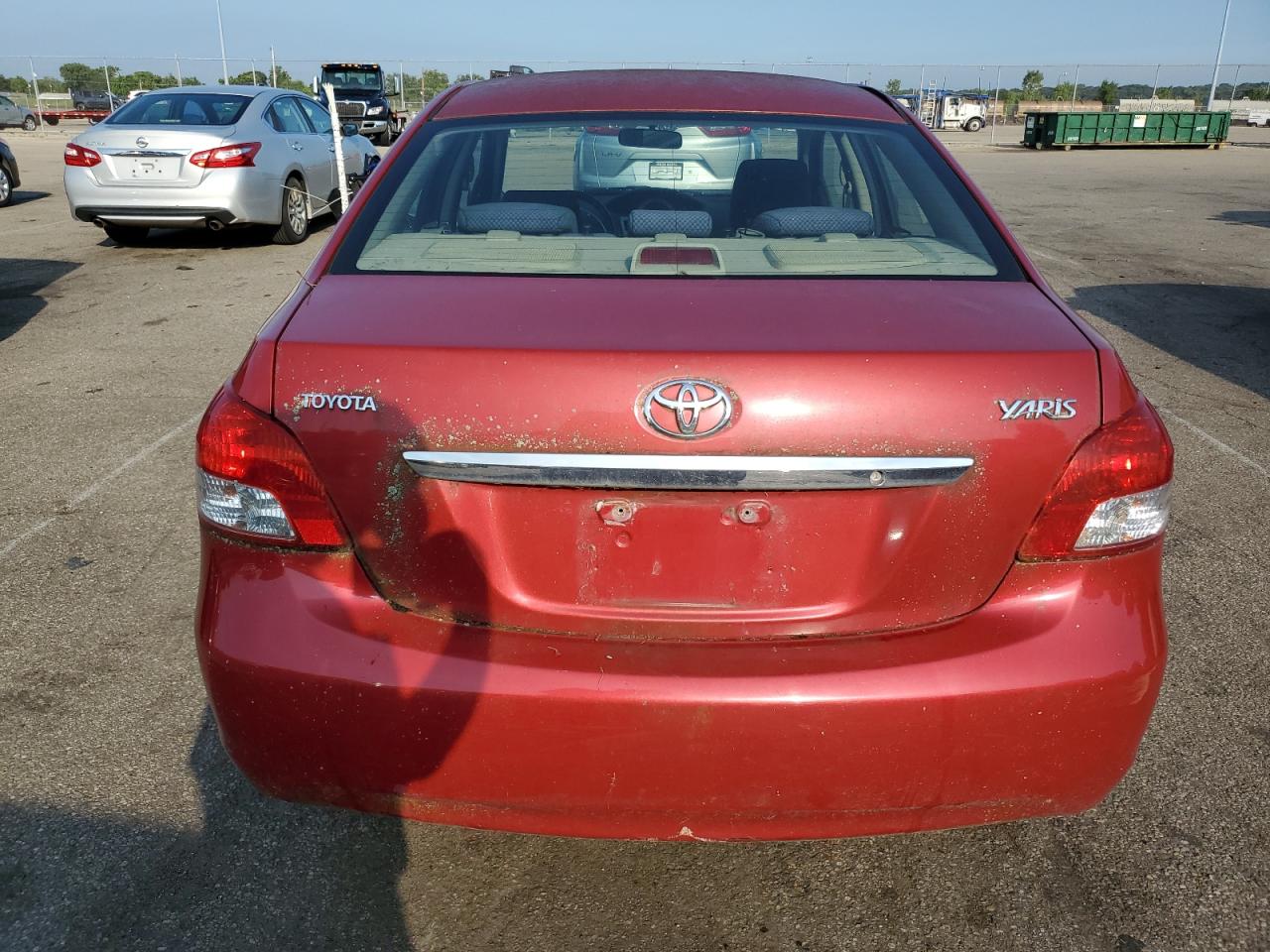 2007 Toyota Yaris VIN: JTDBT923771015739 Lot: 65728695