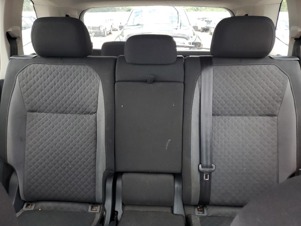 2018 Volkswagen Tiguan S VIN: 3VV1B7AX6JM010437 Lot: 65785025