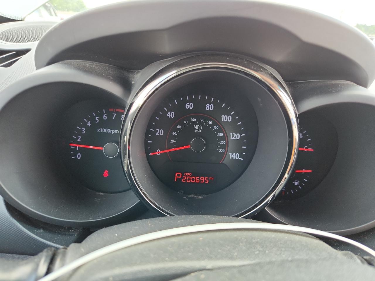 2010 Kia Soul + VIN: KNDJT2A21A7106537 Lot: 64618185