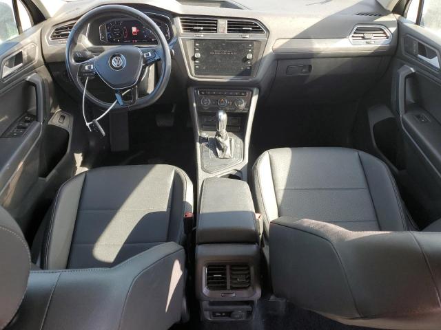  VOLKSWAGEN TIGUAN 2019 Серебристый