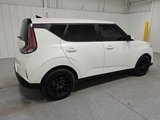 KIA SOUL 2023 Белы