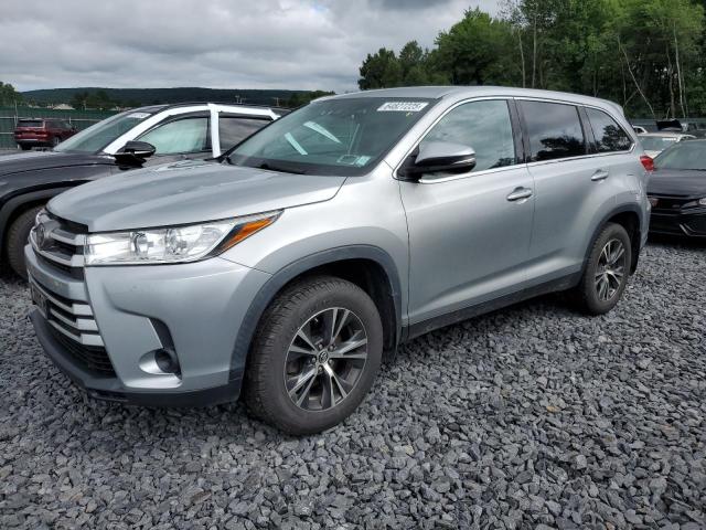  TOYOTA HIGHLANDER 2019 Srebrny