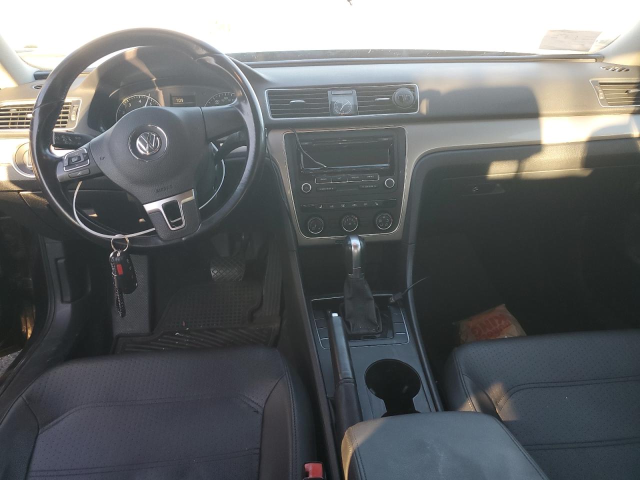 2015 Volkswagen Passat S VIN: 1VWAT7A3XFC038708 Lot: 63348205