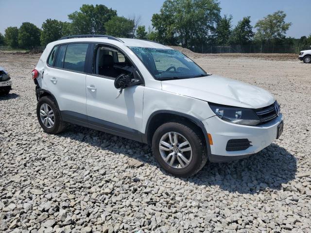  VOLKSWAGEN TIGUAN 2017 Белы