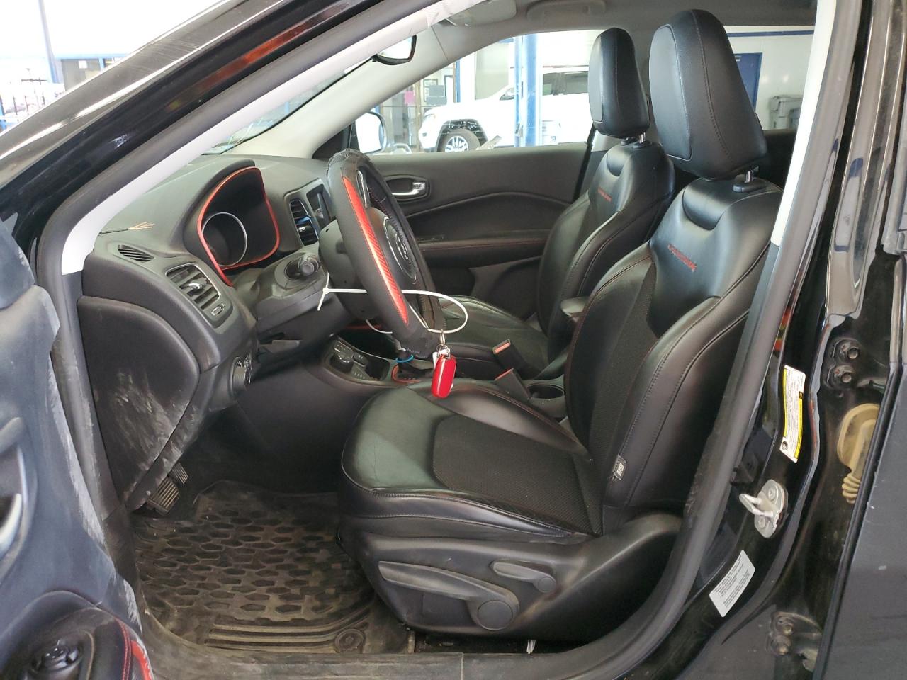 2017 Jeep Compass Trailhawk VIN: 3C4NJDDBXHT647011 Lot: 65583185