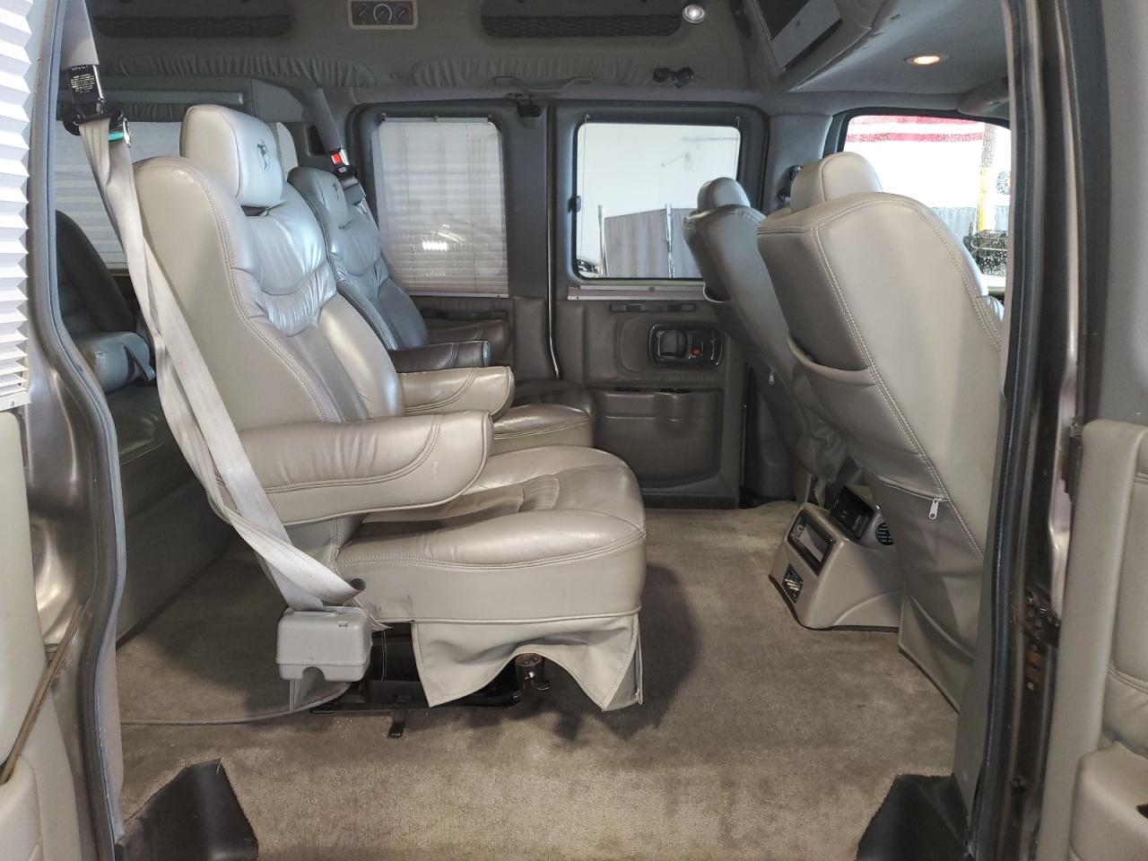 2006 Chevrolet Express G1500 VIN: 1GBFG15T061264776 Lot: 62745565