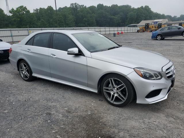 Sedans MERCEDES-BENZ E-CLASS 2016 Srebrny