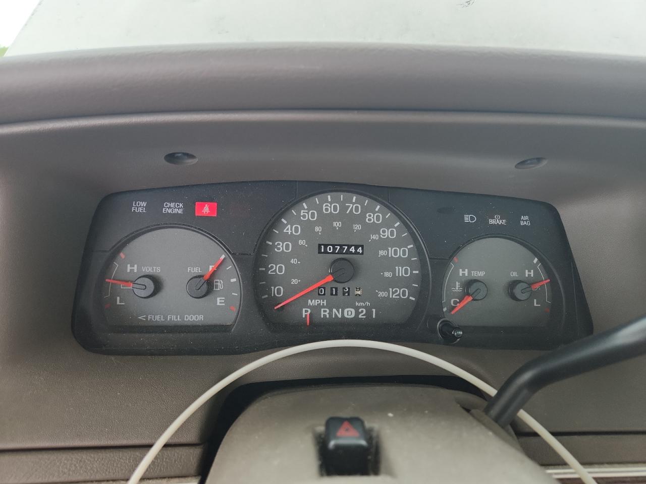 2001 Mercury Grand Marquis Gs VIN: 2MEFM74W51X689315 Lot: 63677885