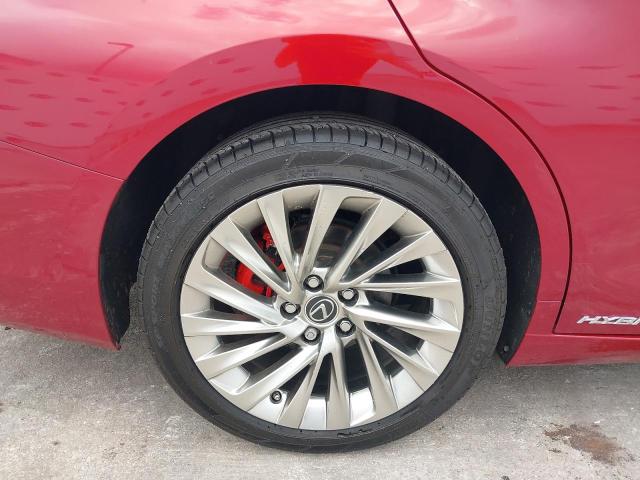 2019 LEXUS ES 300H TA