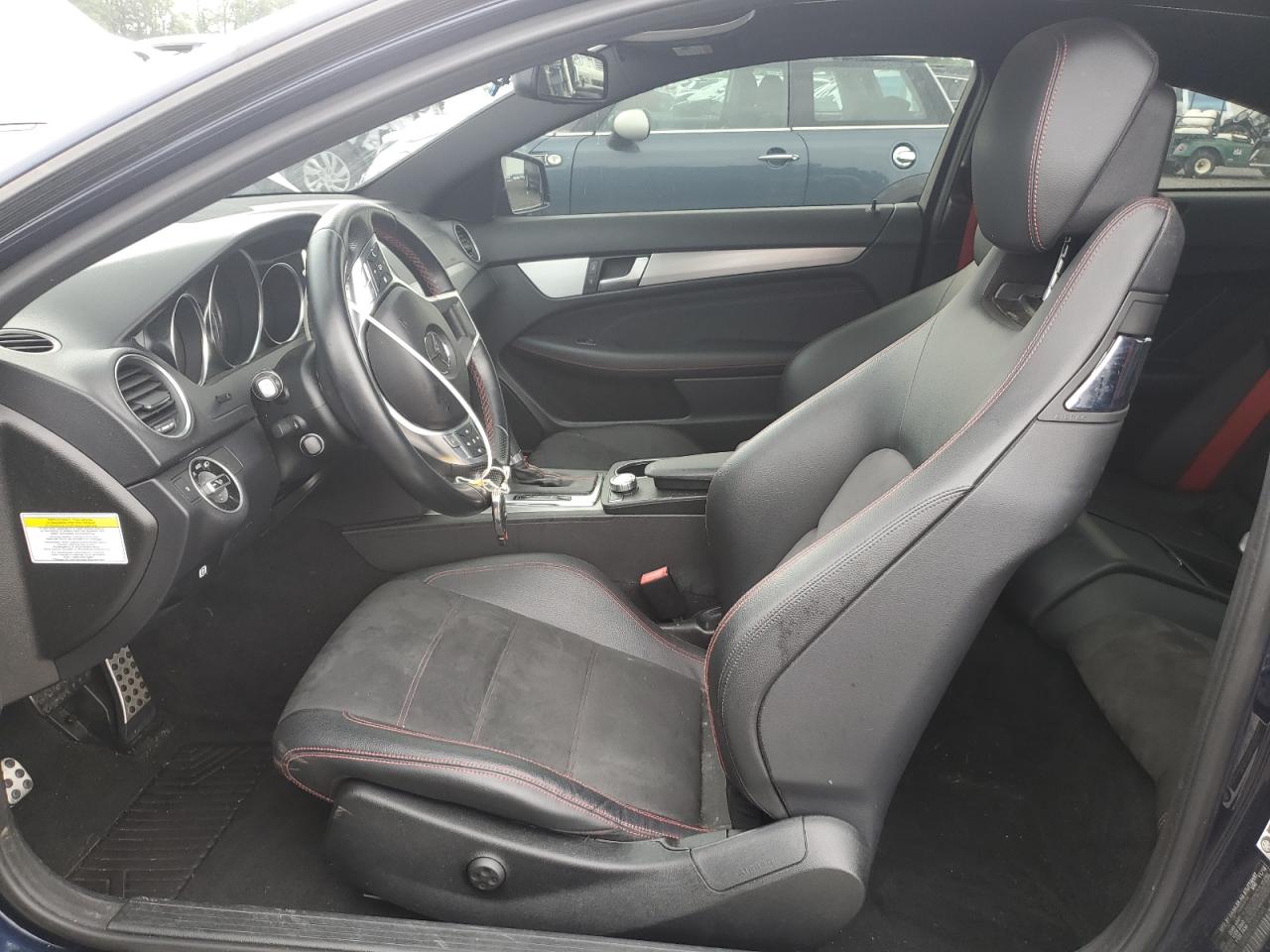 2013 Mercedes-Benz C 350 VIN: WDDGJ5HB8DG039095 Lot: 63750425