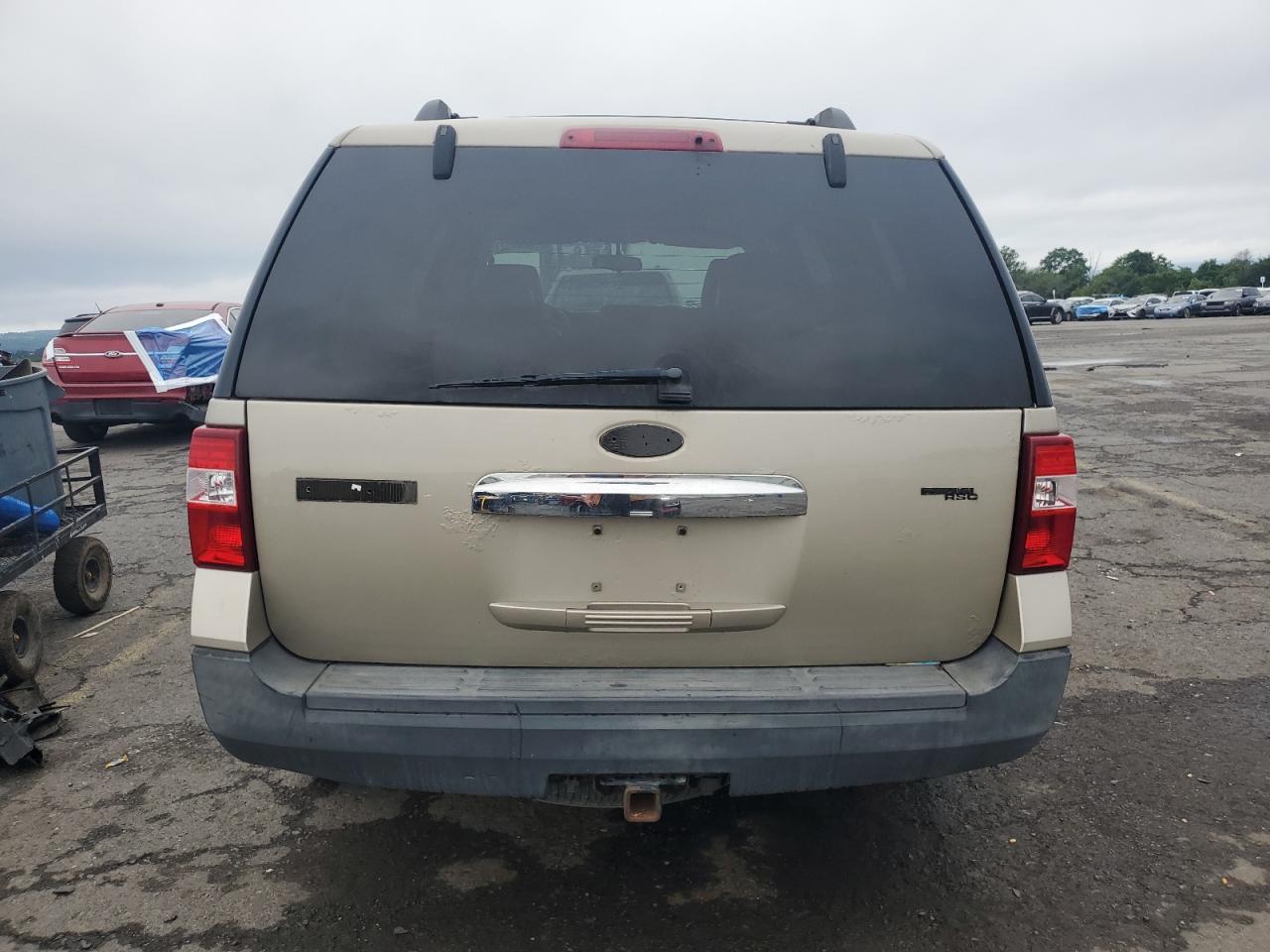 2007 Ford Expedition Xlt VIN: 1FMFU16547LA08405 Lot: 64445275