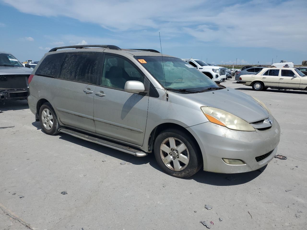 2008 Toyota Sienna Xle VIN: 5TDZK22C48S176966 Lot: 64949005