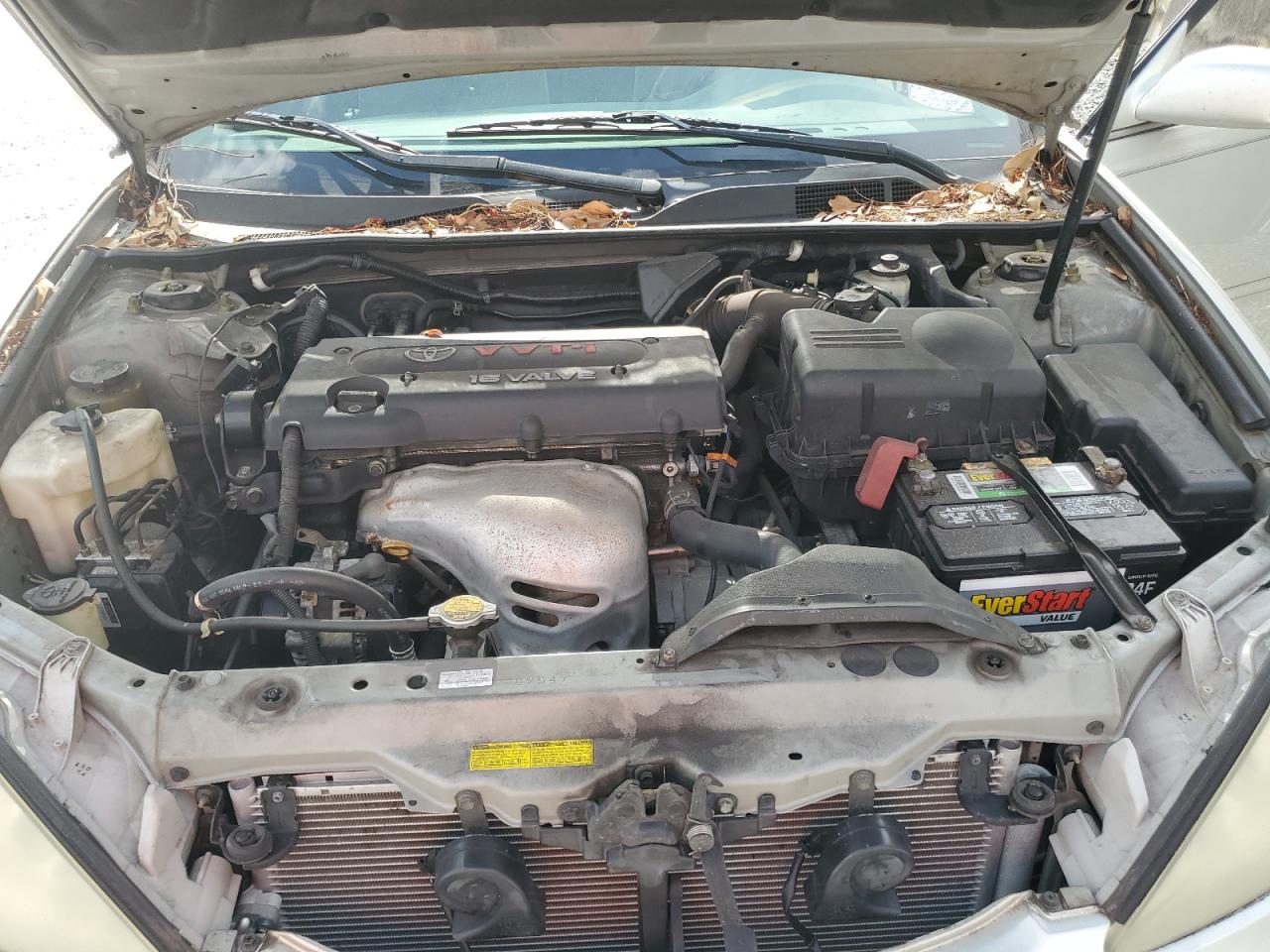 2004 Toyota Camry Le VIN: 4T1BE32K94U930001 Lot: 64251855