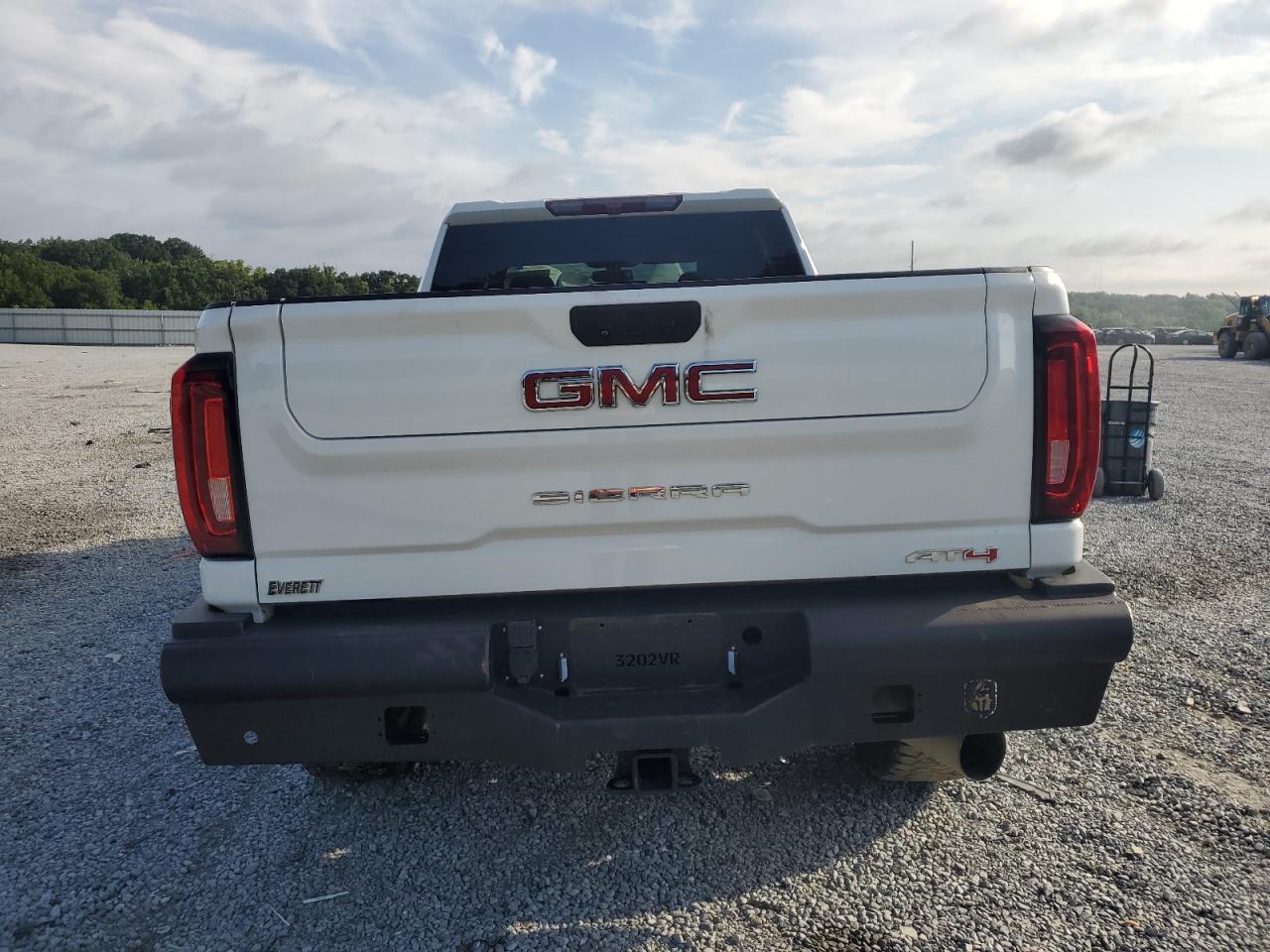 2021 GMC Sierra K2500 At4 VIN: 1GT49PEY0MF312384 Lot: 64641445