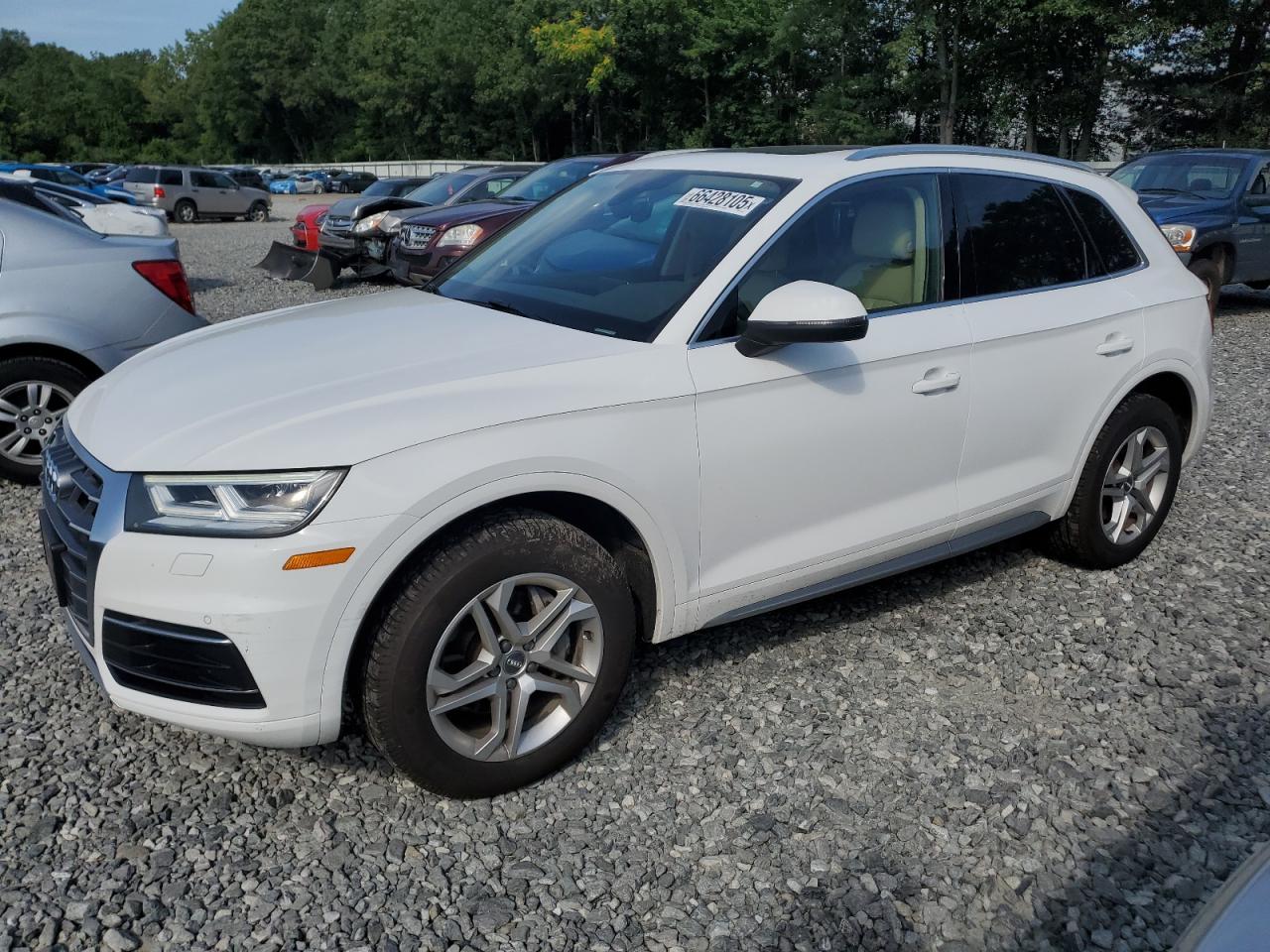 wa1bnafy0j2205881 WA1BNAFY0J2205881 2018 Audi Q5 Premium Plus