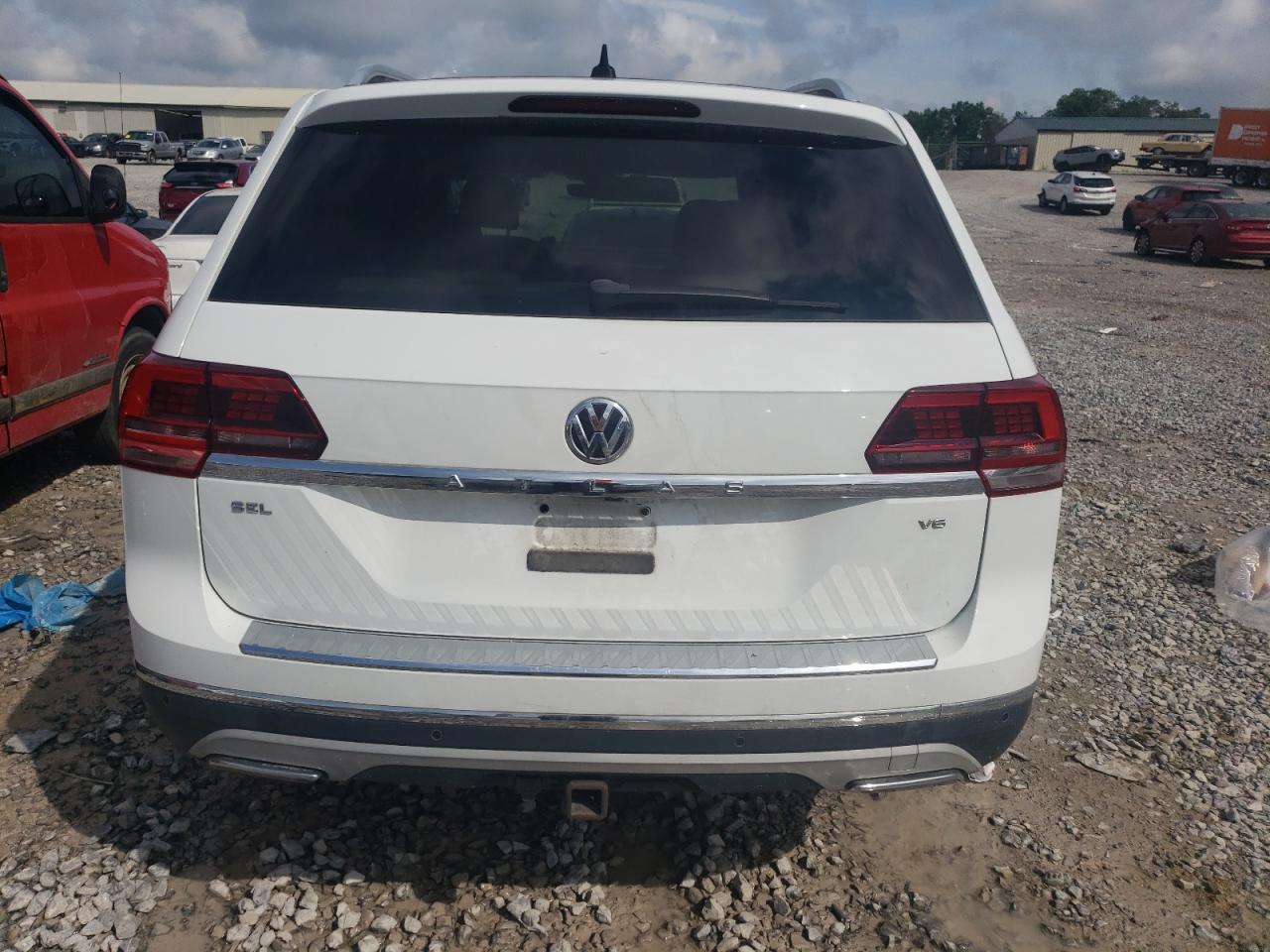 2019 Volkswagen Atlas Sel VIN: 1V2ER2CAXKC584306 Lot: 63117685