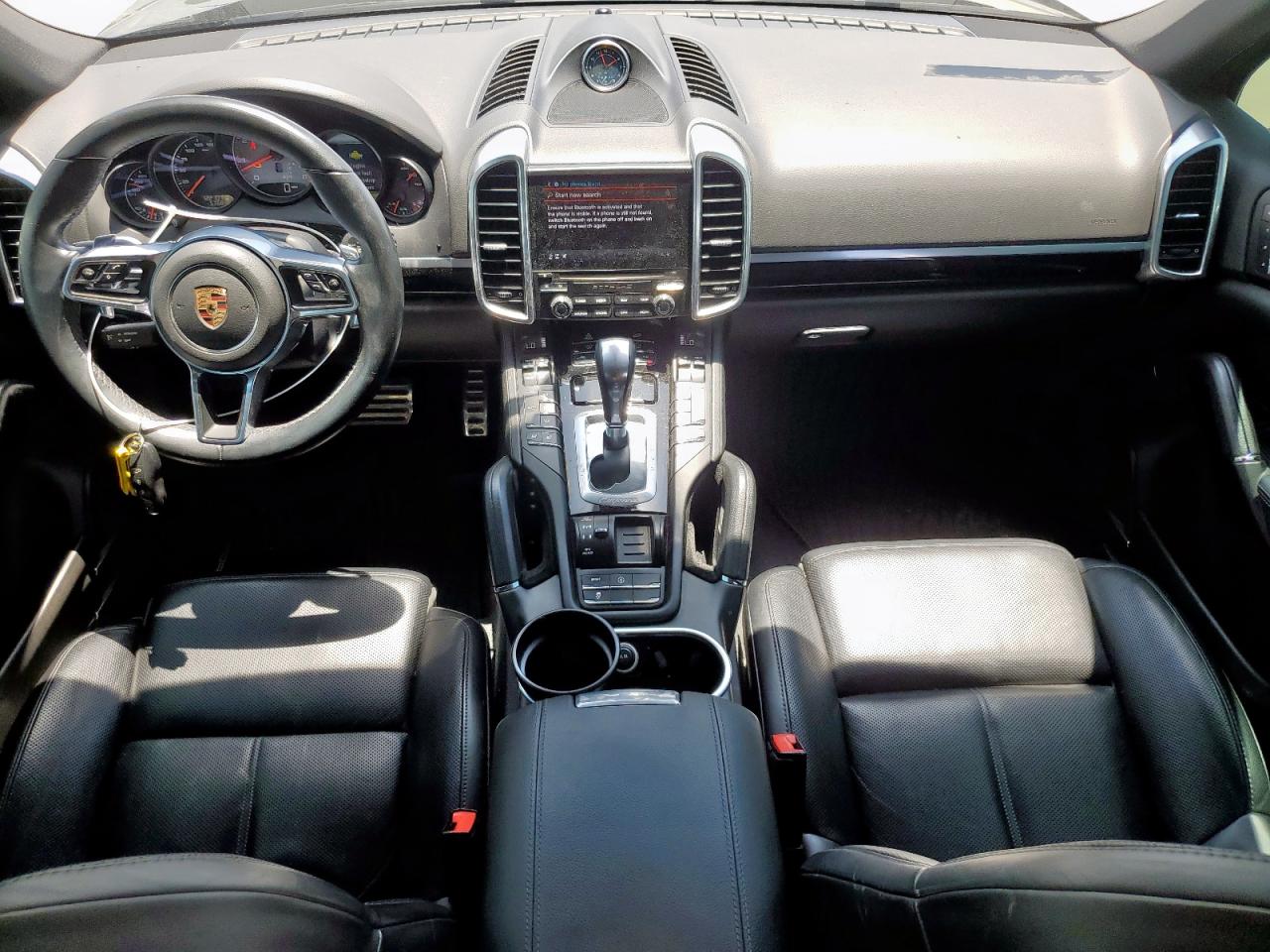 2018 Porsche Cayenne S VIN: WP1AB2A29JLA61128 Lot: 60924655