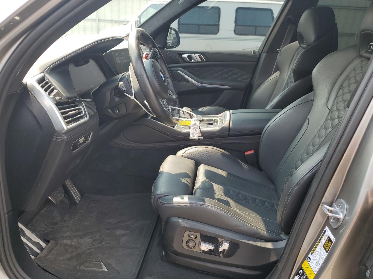 2022 BMW X5 M VIN: 5YMJU0C01N9M60668 Lot: 64437665