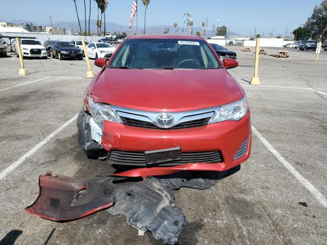  TOYOTA CAMRY 2014 Czerwony
