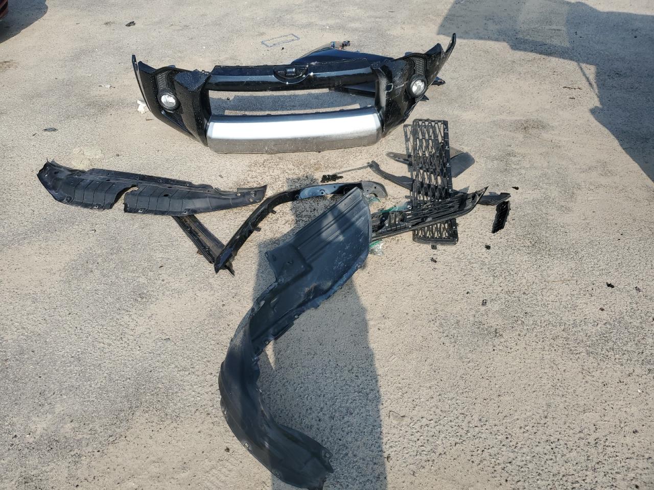 2019 Toyota 4Runner Sr5/Sr5 Premium VIN: JTEBU5JR4K5711550 Lot: 67920405