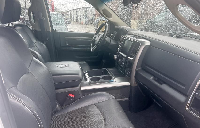 Pickups RAM 1500 2013 Biały