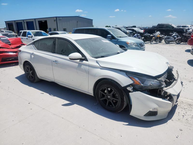  NISSAN ALTIMA 2019 White
