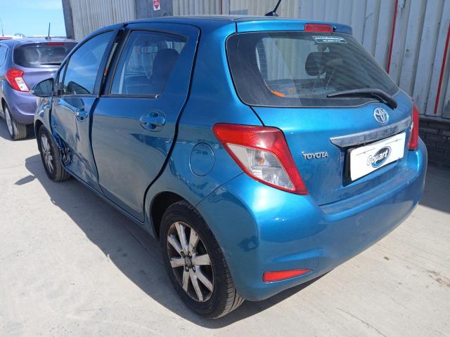 2012 TOYOTA YARIS TR V