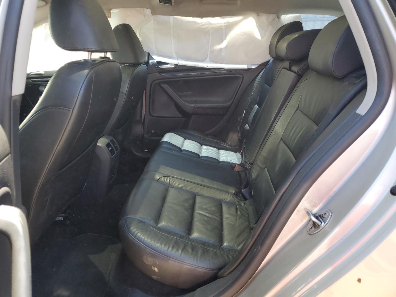 2012 Volkswagen Jetta Tdi VIN: 3VWPL7AJ3CM702284 Lot: 63745805