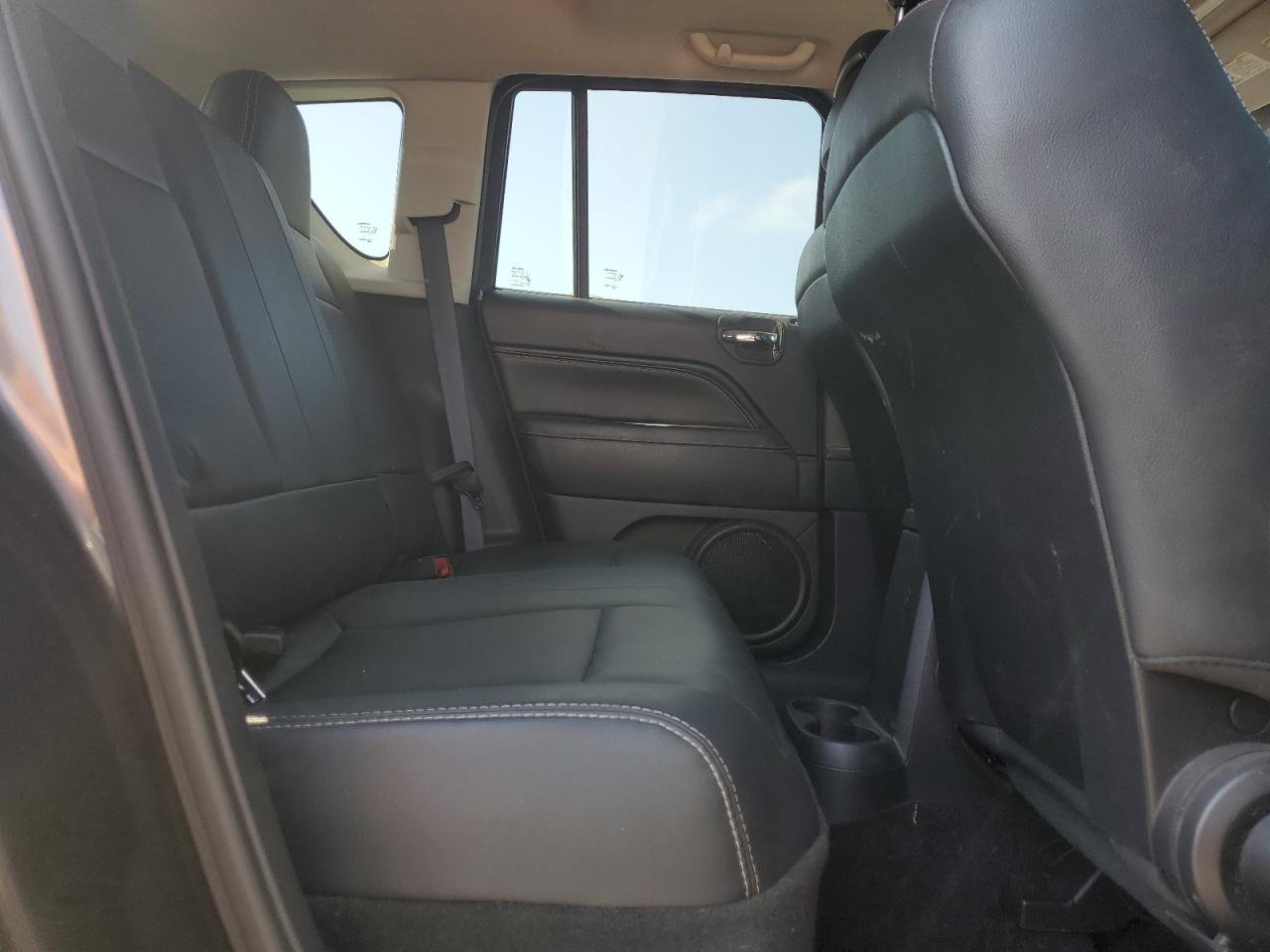 2016 Jeep Compass Latitude VIN: 1C4NJDEB9GD558260 Lot: 64903345
