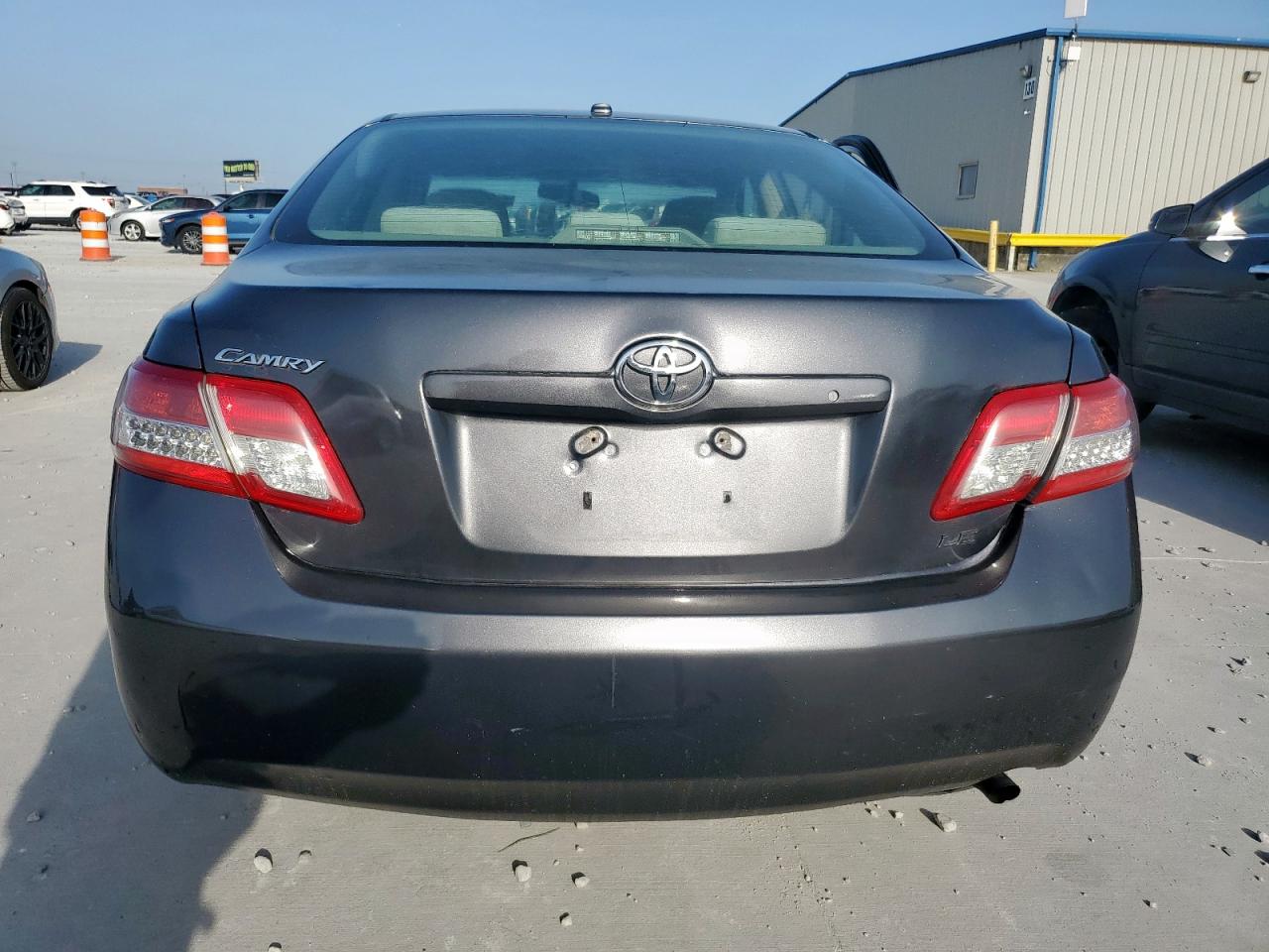 2010 Toyota Camry Base VIN: 4T1BF3EK2AU074495 Lot: 65419265