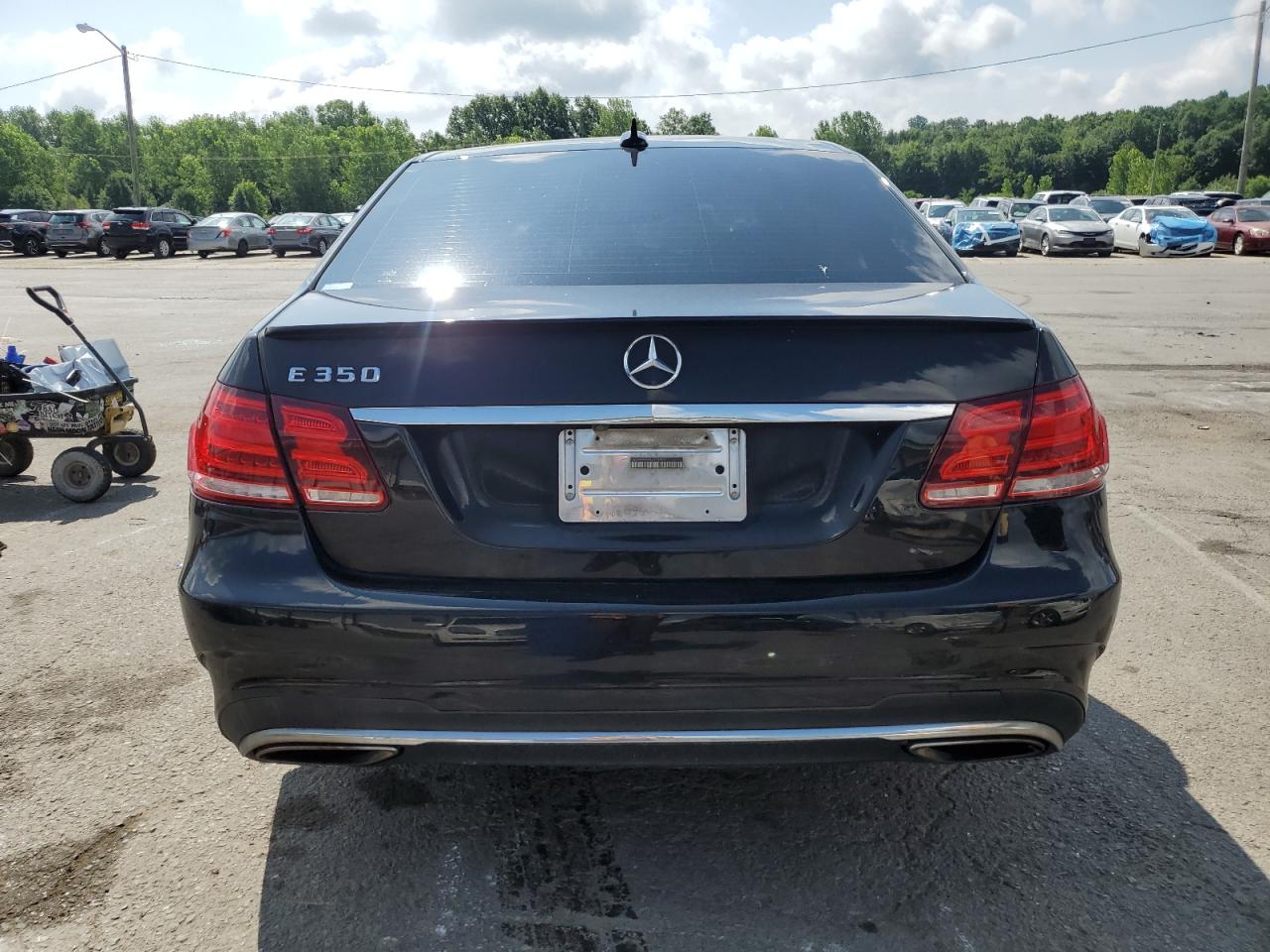 2014 Mercedes-Benz E 350 VIN: WDDHF5KB2EA921897 Lot: 63779075