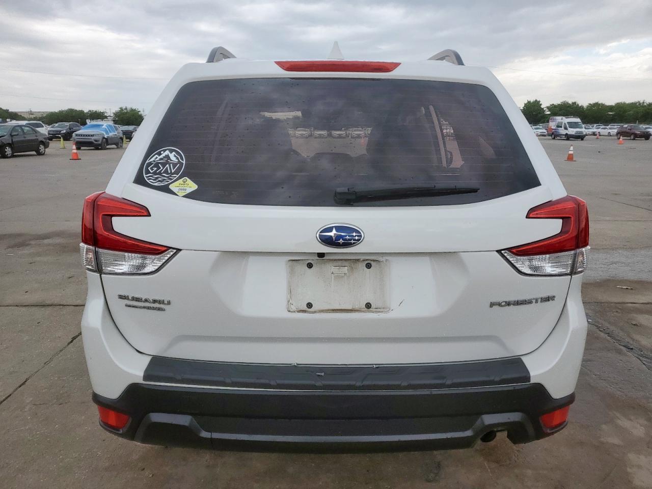 2021 Subaru Forester VIN: JF2SKADC2MH415617 Lot: 63752135