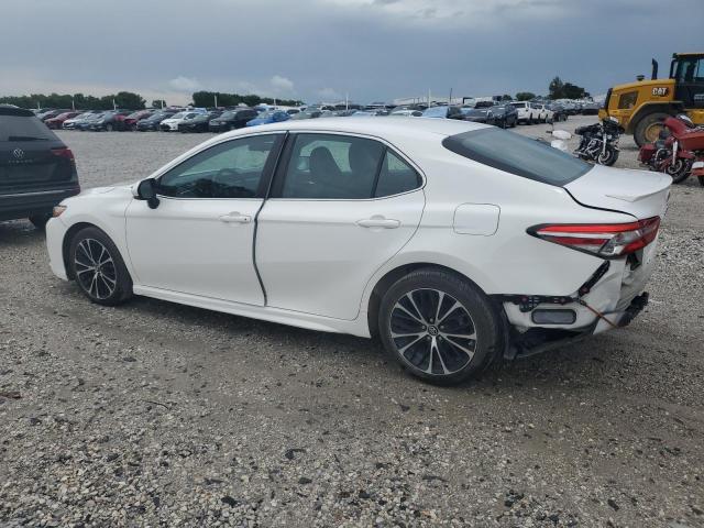 TOYOTA CAMRY 2018 White