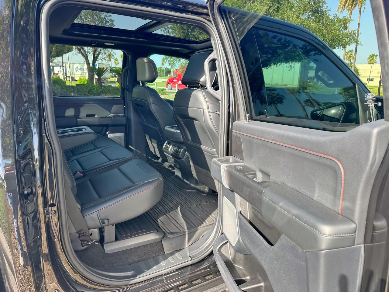 1FTFW1RG0RFB42857 FORD F150 2024