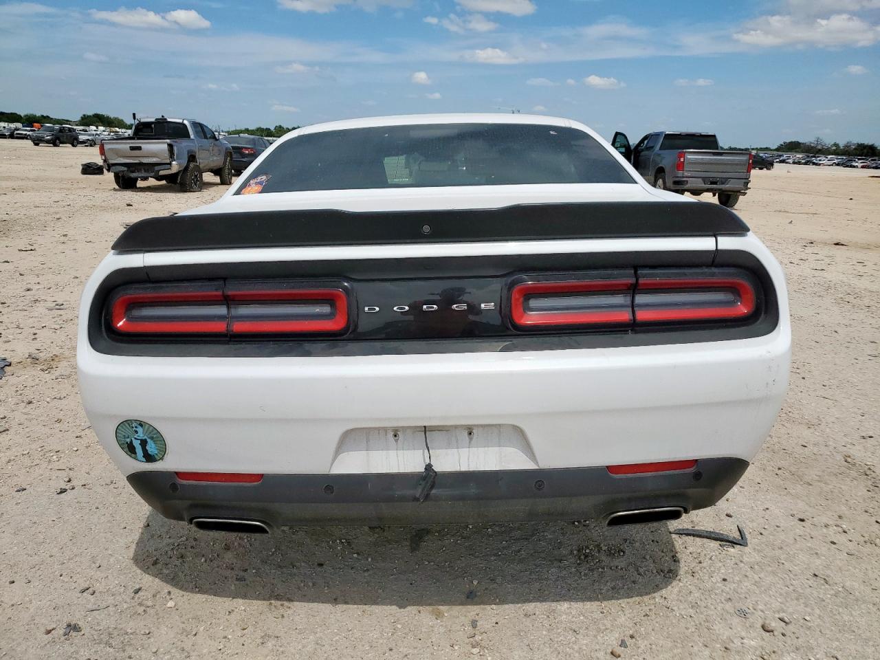 2017 Dodge Challenger Sxt VIN: 2C3CDZAG3HH550953 Lot: 64375675