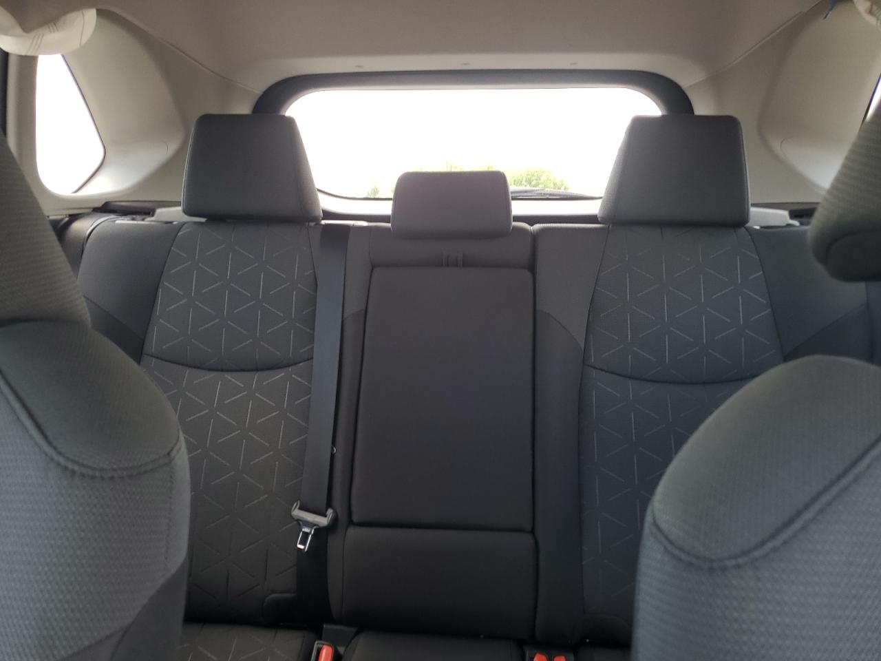 2021 Toyota Rav4 Xle VIN: 2T3P1RFV0MW180584 Lot: 65281825