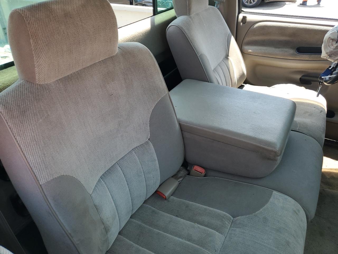 1995 Dodge Ram 1500 VIN: 1B7HC16YXSS129335 Lot: 64080275
