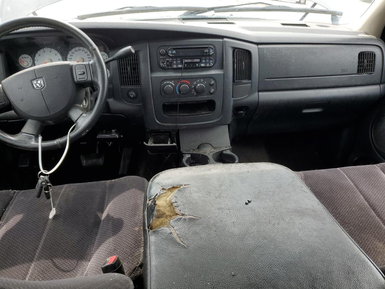 2004 Dodge Ram 1500 St VIN: 1D7HU18D44S539774 Lot: 65617005