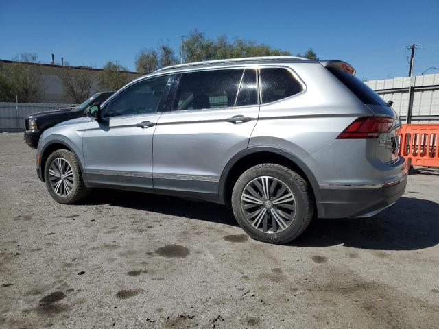  VOLKSWAGEN TIGUAN 2019 Серебристый