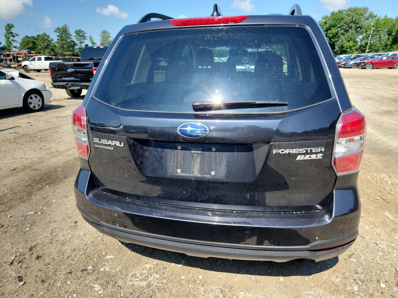 2016 Subaru Forester 2.5I Limited VIN: JF2SJAKCXGH458418 Lot: 63400625