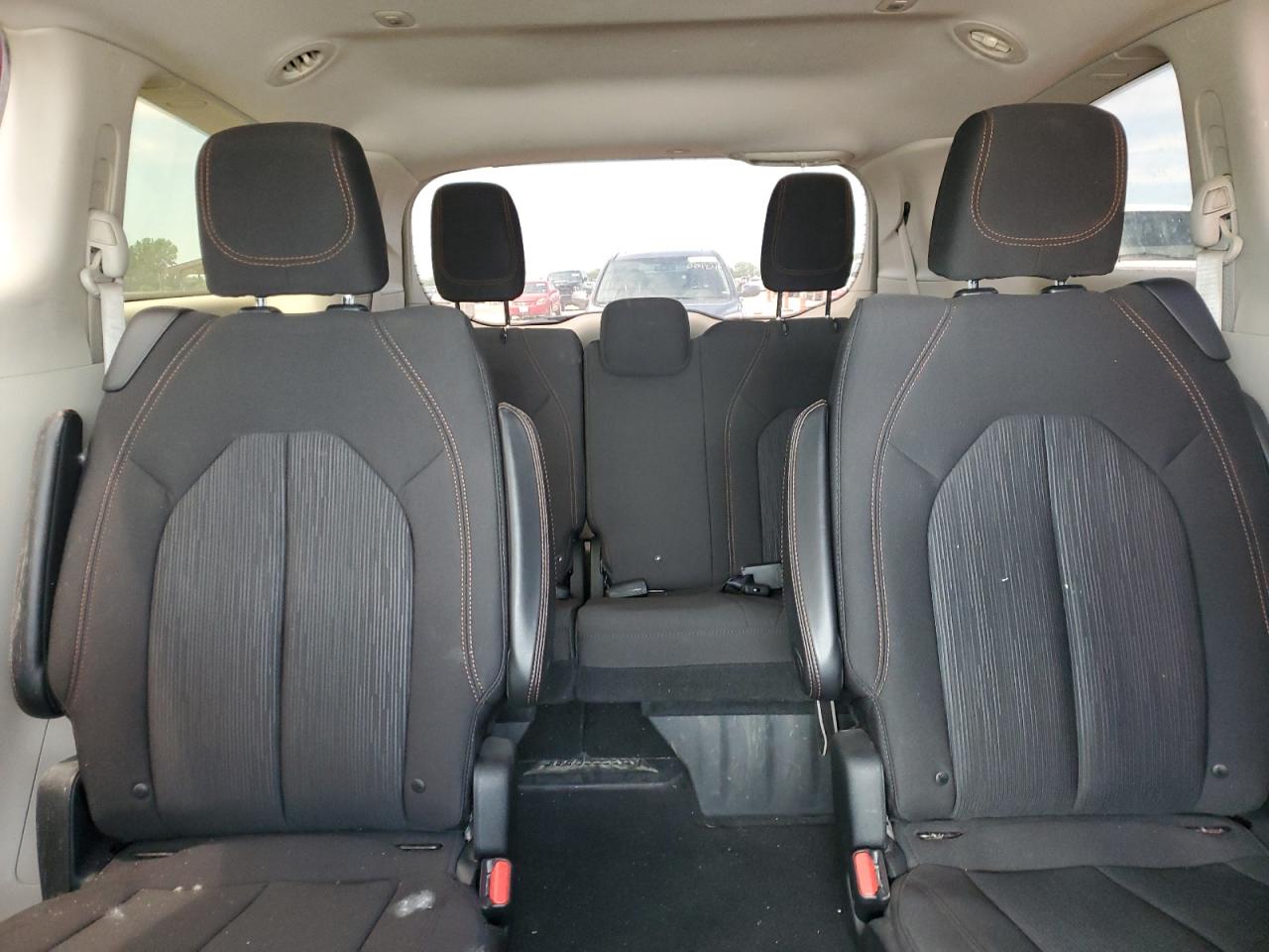 2017 Chrysler Pacifica Touring VIN: 2C4RC1DG3HR512798 Lot: 63762615