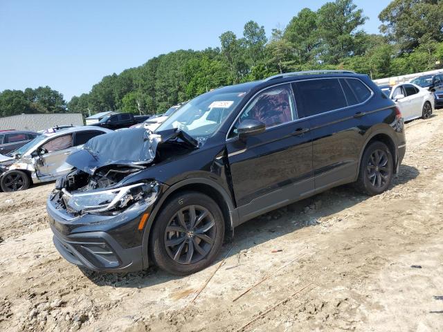  VOLKSWAGEN TIGUAN 2022 Czarny