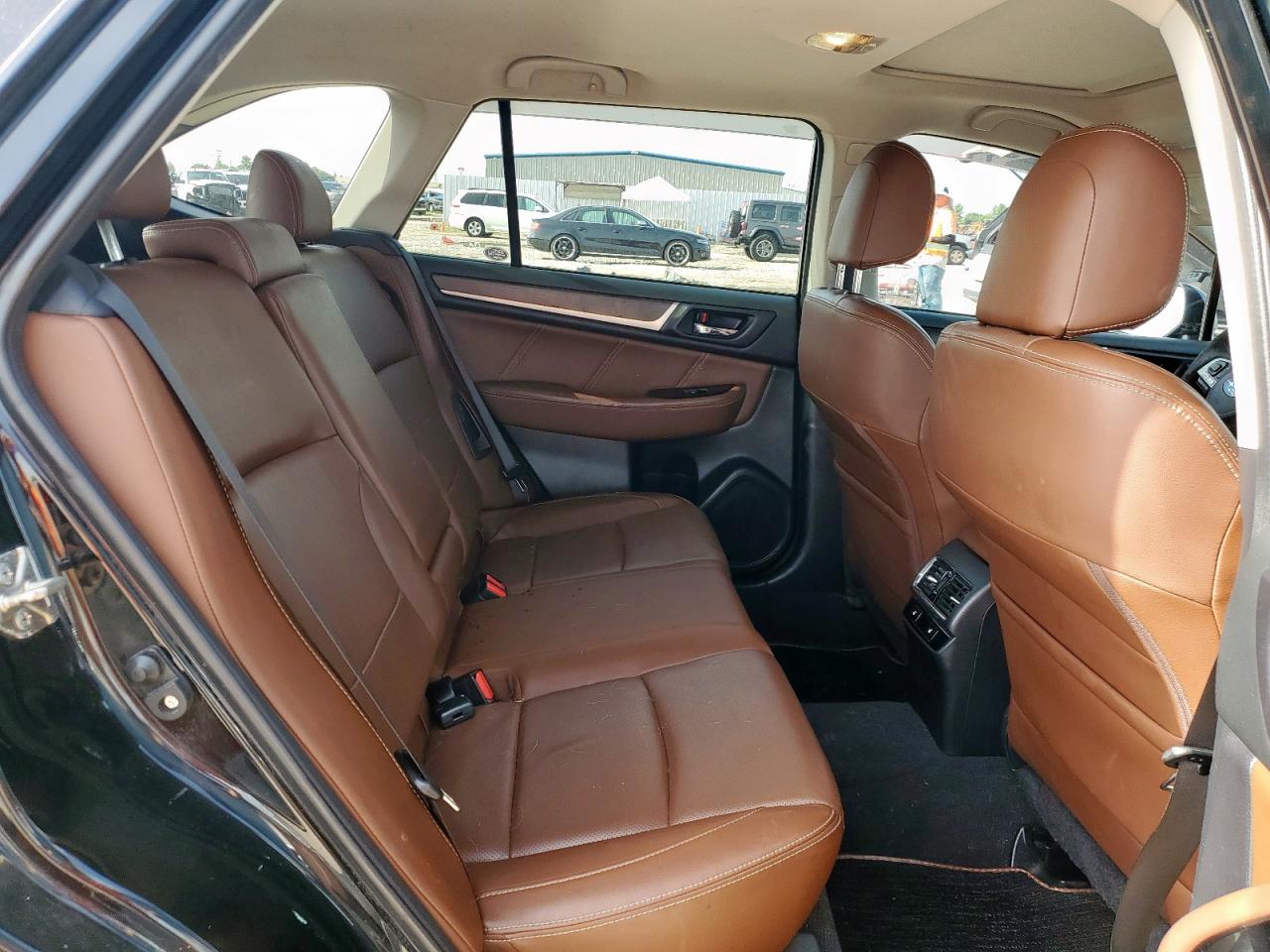 2017 Subaru Outback Touring VIN: 4S4BSETCXH3283230 Lot: 63304325