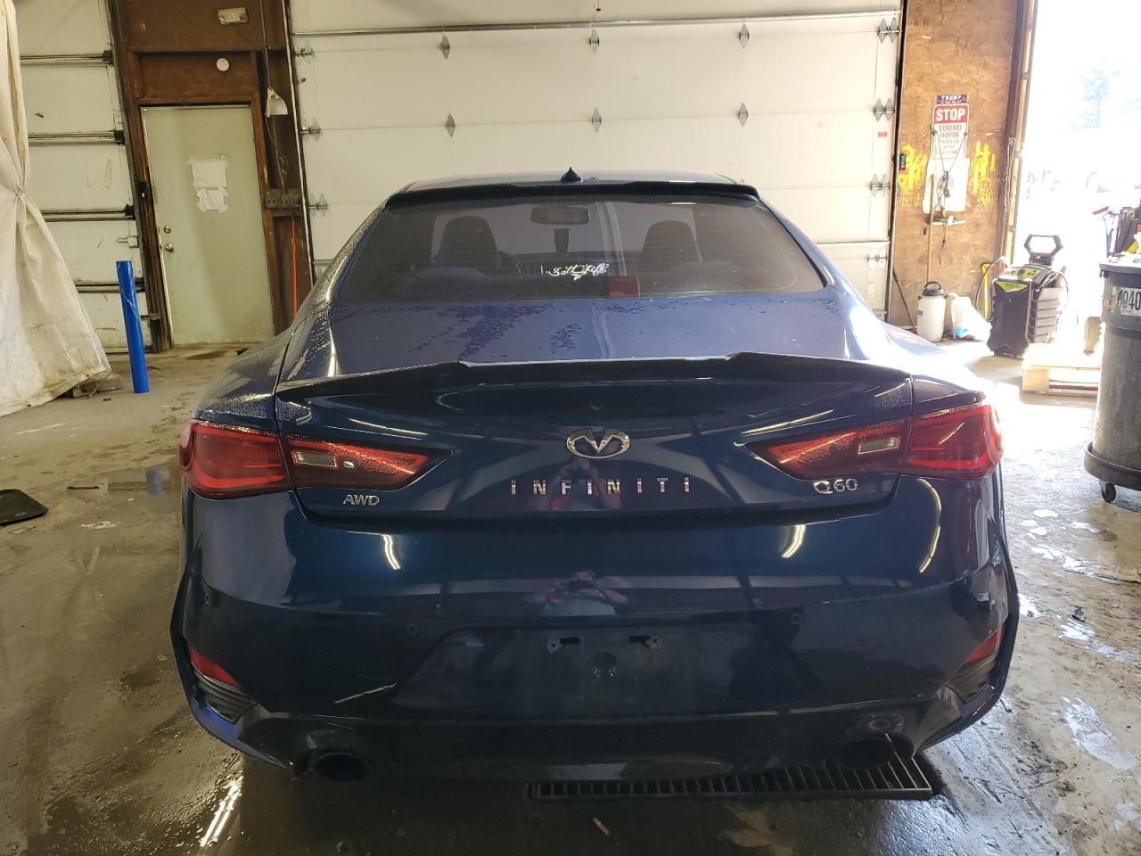 2018 Infiniti Q60 Luxe 300 VIN: JN1EV7EL9JM390659 Lot: 62937225