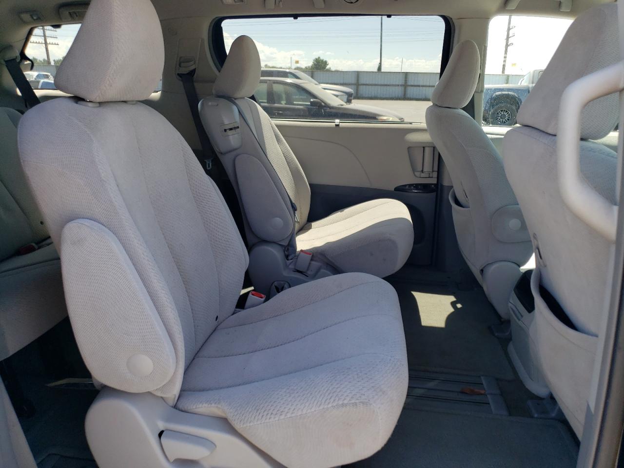 2012 Toyota Sienna Le VIN: 5TDKK3DC0CS229644 Lot: 65696185