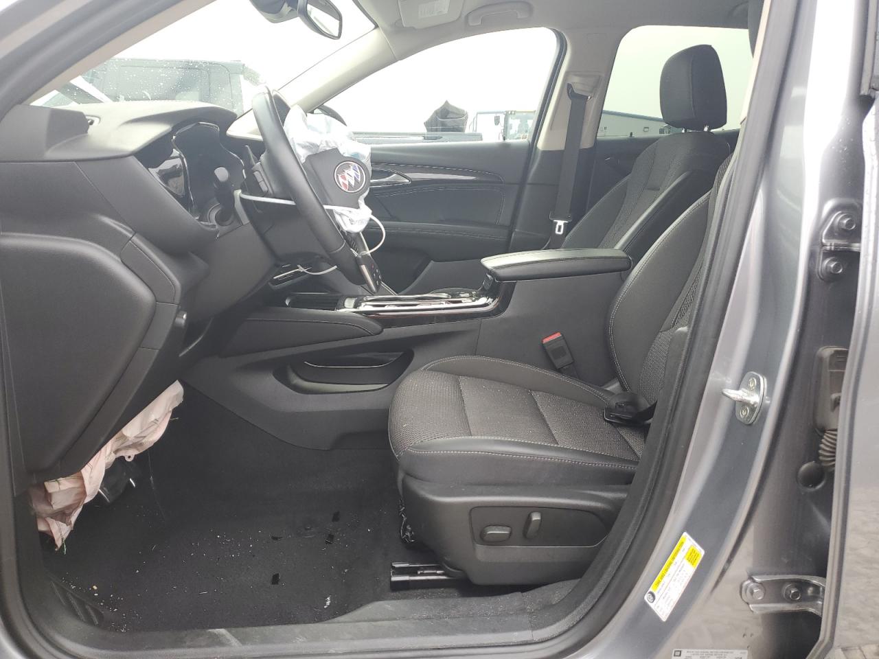 2022 Buick Envision Preferred VIN: LRBAZLR48ND111685 Lot: 66724075