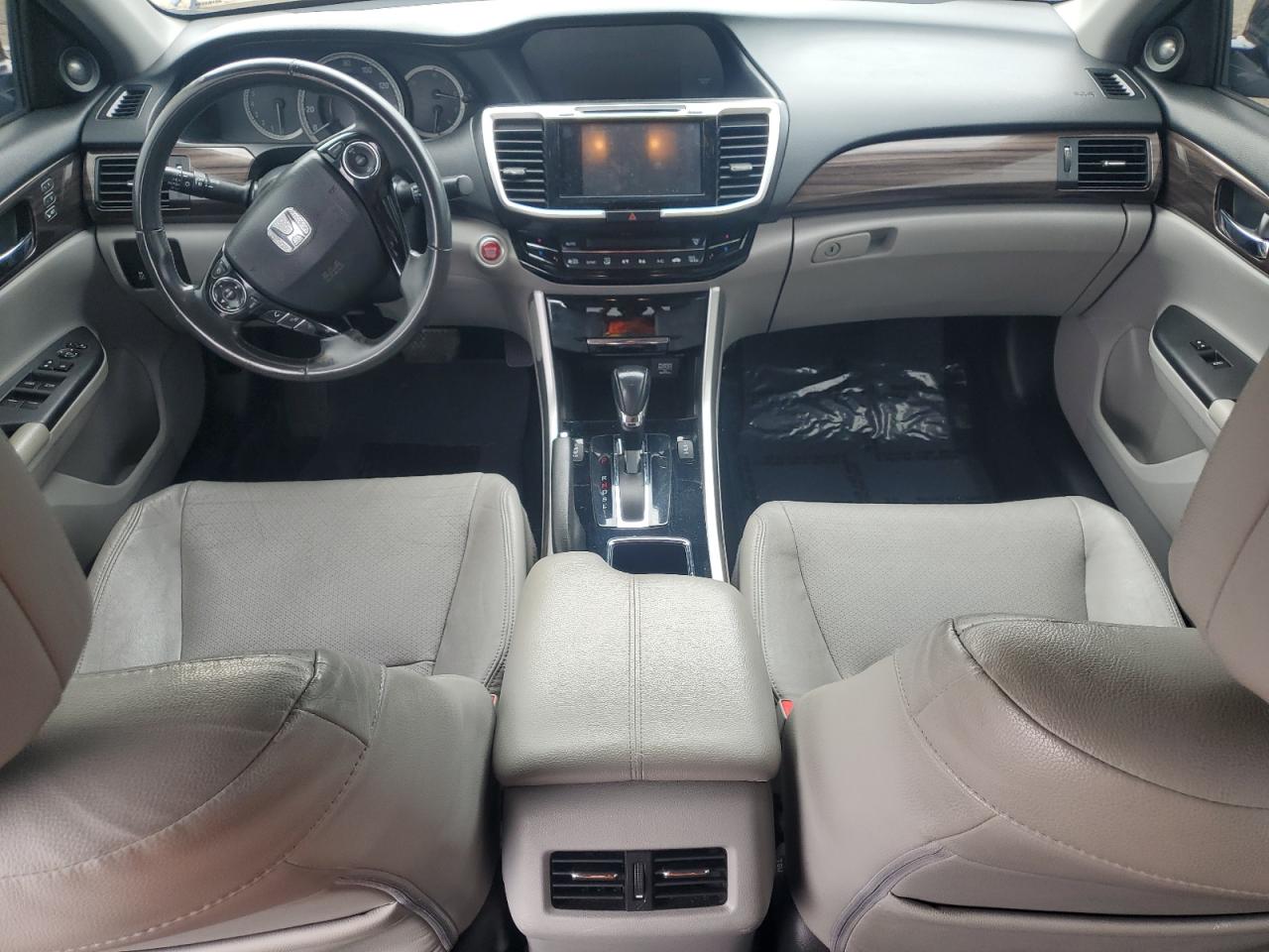 2016 Honda Accord Exl VIN: 1HGCR2F81GA138048 Lot: 64758565